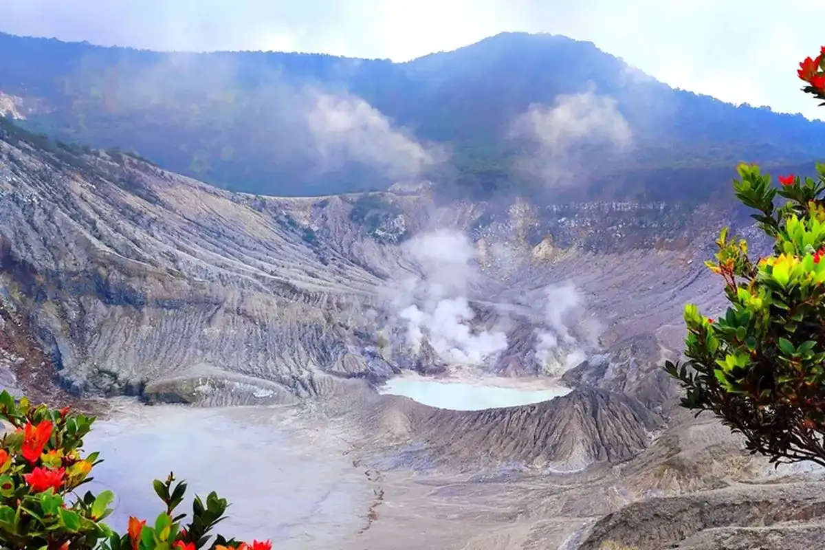 Volcanoes in Indonesia