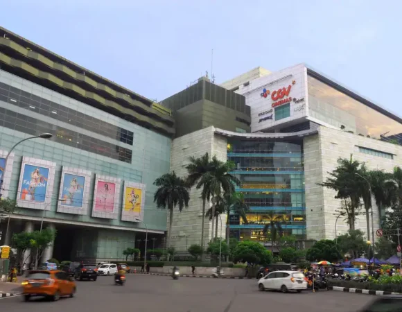 16 Best Malls in Jakarta for Shopping and Entertainment